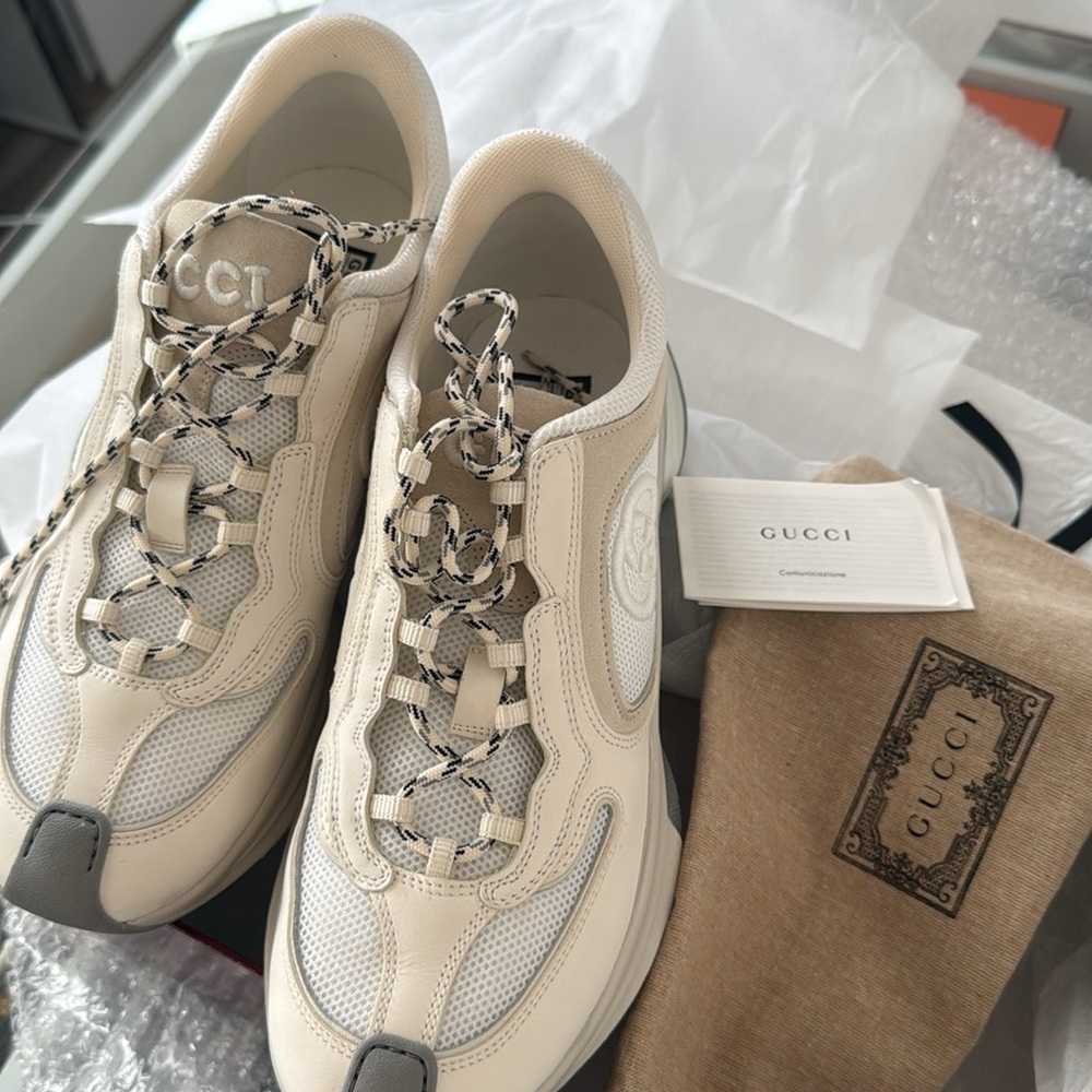 Gucci Women's Beige and Gray Sneakers SOLD